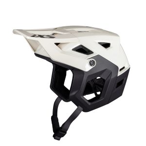 IXS TRIGGER X MIPS קסדת שטח וטרייל - לבן